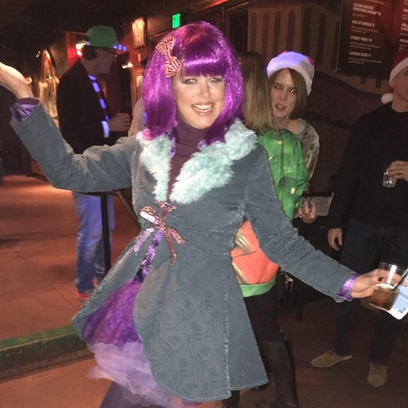 Meet your Posher, Rosalyn - Picture 6 of 11